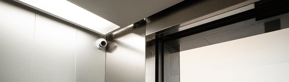 Есть ли в вашем лифте скрытая камера?